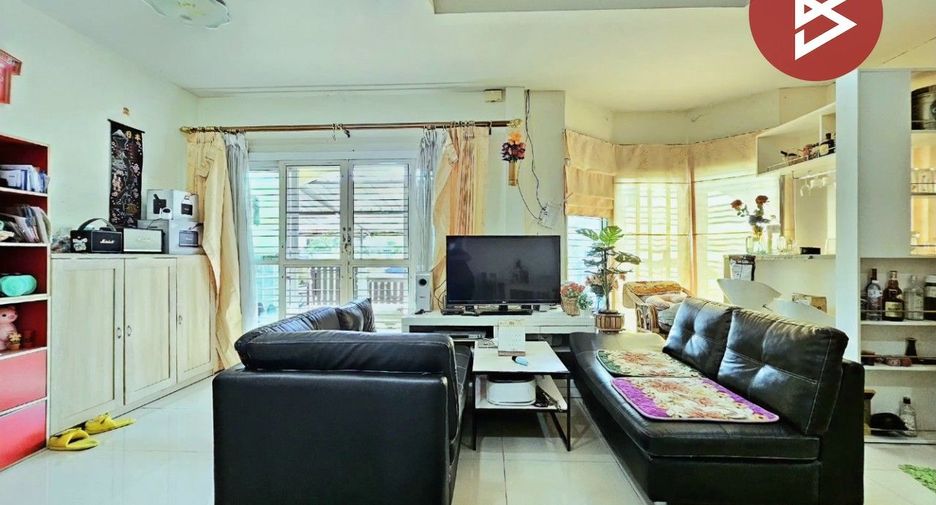 For sale 3 bedrooms house in Phan Thong, Chonburi