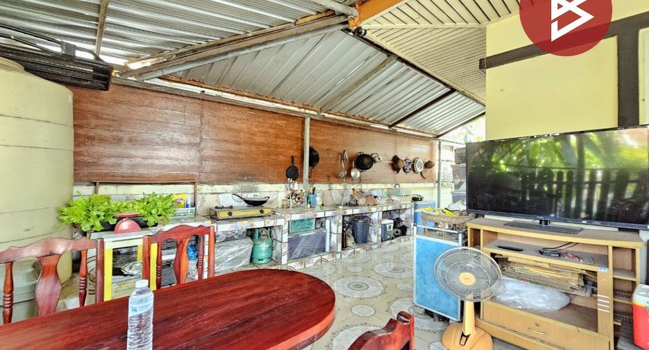 For sale 3 bedrooms house in Phan Thong, Chonburi