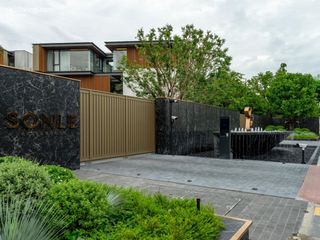 For sale 5 bedrooms house in Bang Sue, Bangkok