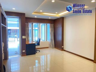 For rent 4 bedrooms townhouse in Suan Luang, Bangkok