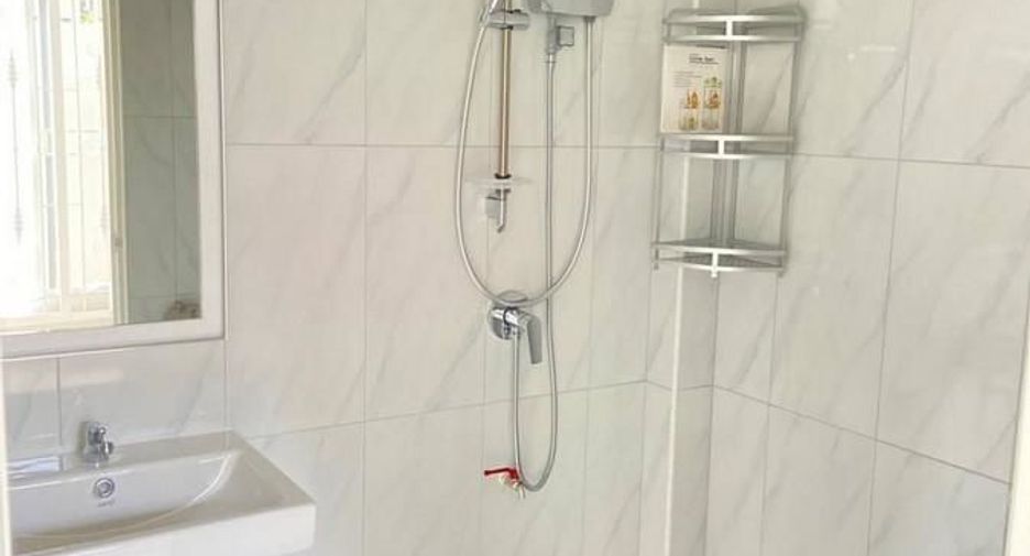 Reihenhaus zur Miete mit 4 Zimmer in Suan Luang, Bangkok