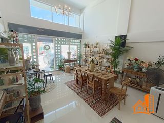 For sale 2 bedrooms retail Space in Lat Krabang, Bangkok
