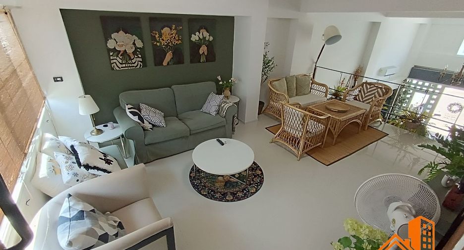 For sale 2 bedrooms retail Space in Lat Krabang, Bangkok