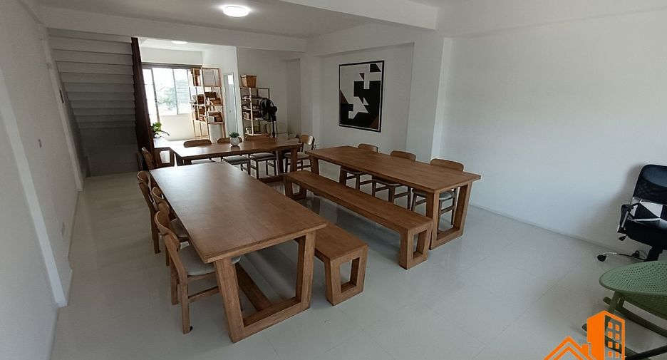For sale 2 bedrooms retail Space in Lat Krabang, Bangkok