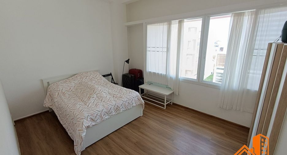 For sale 2 bedrooms retail Space in Lat Krabang, Bangkok