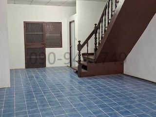 For rent 2 bedrooms townhouse in Saphan Sung, Bangkok