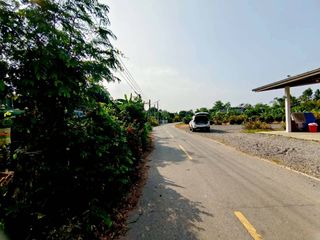 À vendre terrain à Phanat Nikhom, Chonburi