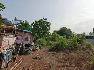 À vendre terrain à Phanat Nikhom, Chonburi