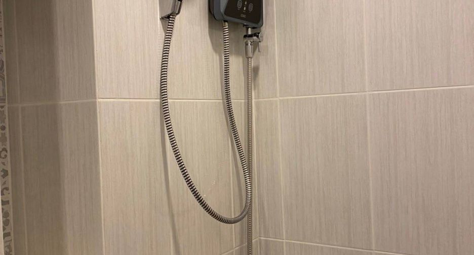 For rent and for sale 1 bed condo in Sai Mai, Bangkok