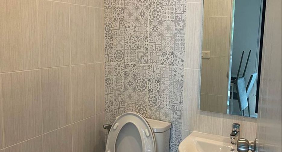 For rent and for sale 1 bed condo in Sai Mai, Bangkok