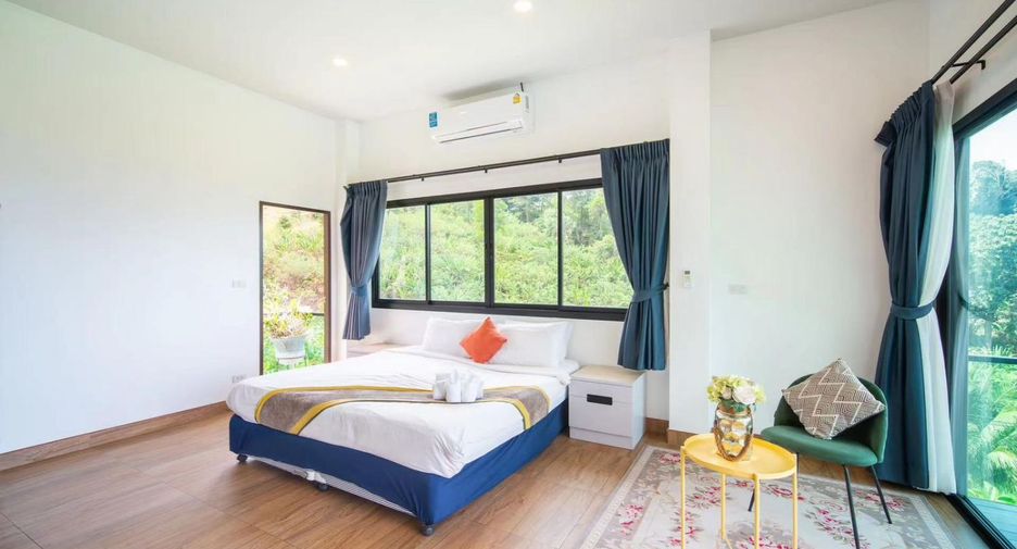 For sale 4 bedrooms villa in Mueang Phuket, Phuket