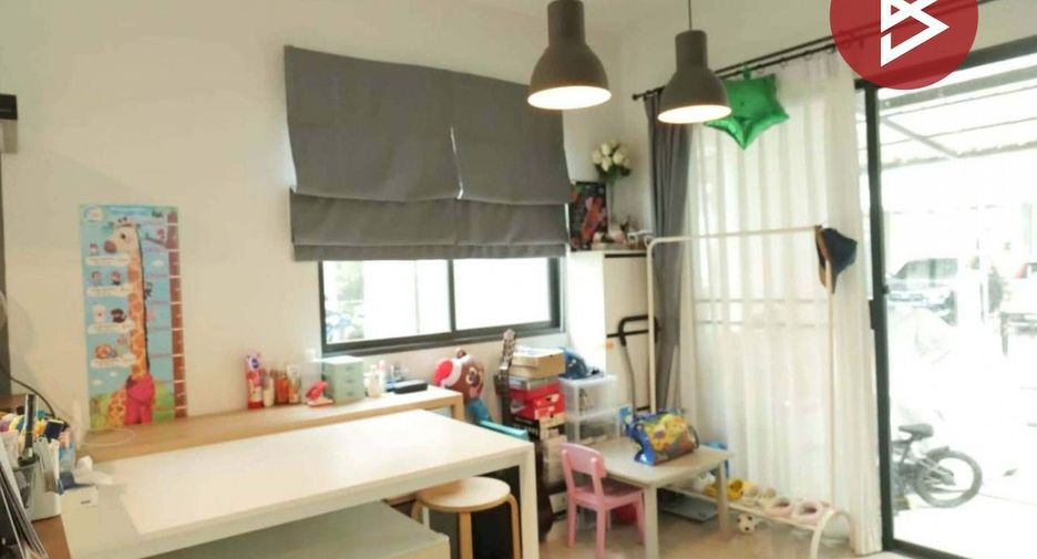 For sale 2 ベッドルーム house in Bang Sao Thong, Samut Prakan