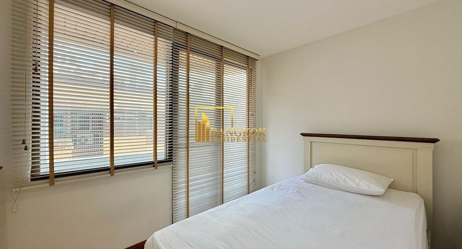 Condo en alquiler de 3 habitaciones en Khlong Toei, Bangkok
