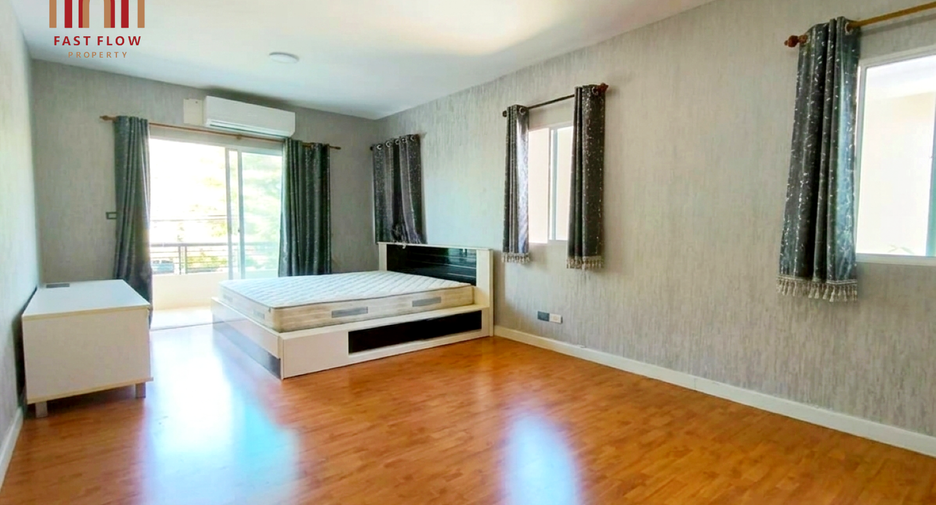 For sale 3 bedrooms house in Mueang Samut Sakhon, Samut Sakhon