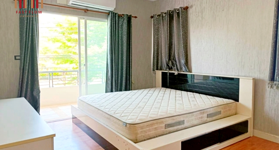 For sale 3 bedrooms house in Mueang Samut Sakhon, Samut Sakhon