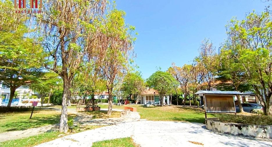 For sale 3 bedrooms house in Mueang Samut Sakhon, Samut Sakhon