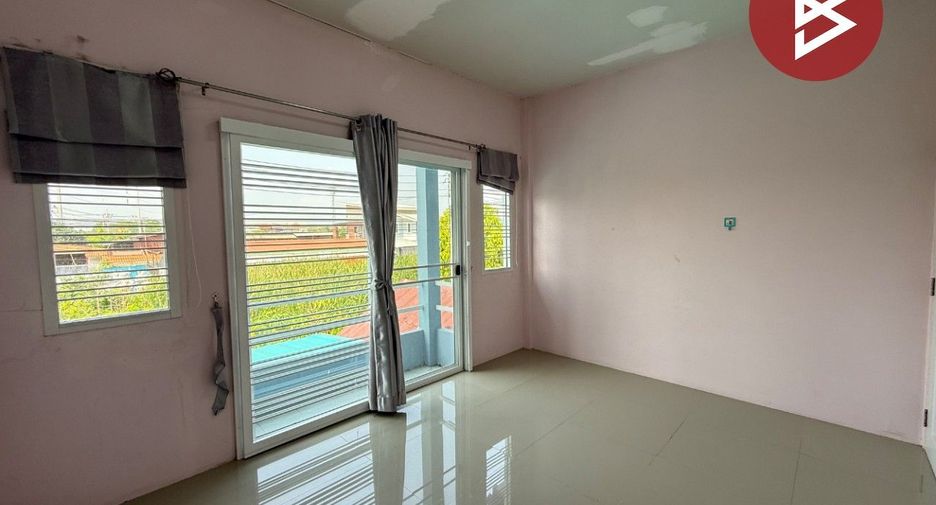 For sale 2 bedrooms townhouse in Phutthamonthon, Nakhon Pathom