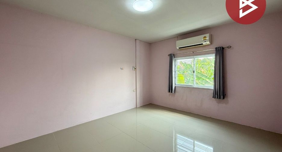 For sale 2 bedrooms townhouse in Phutthamonthon, Nakhon Pathom