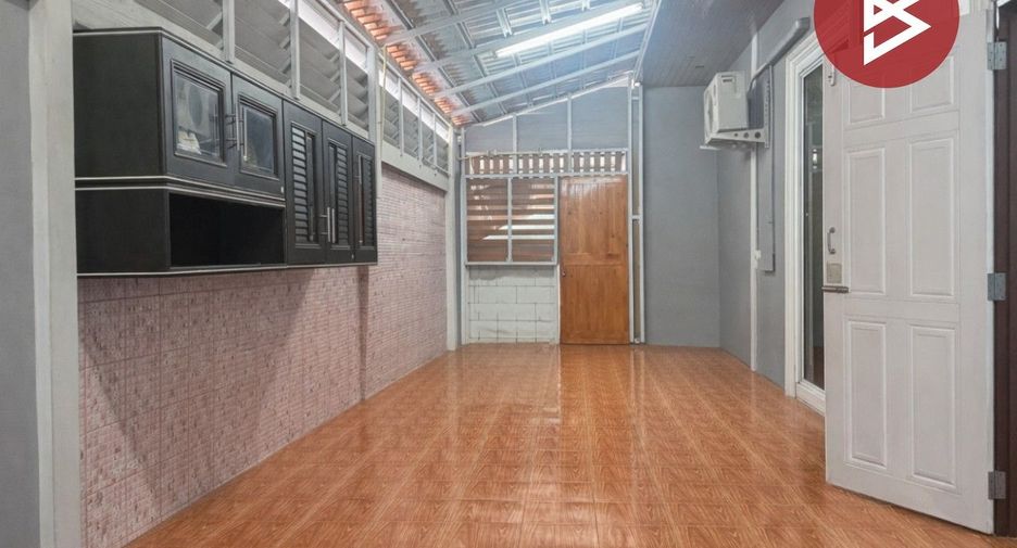 À vendre 3 chambres maison à Ban Bueng, Chonburi