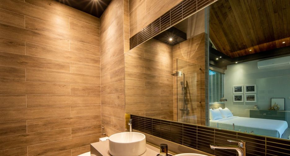 For sale 3 bedrooms villa in Mueang Phuket, Phuket
