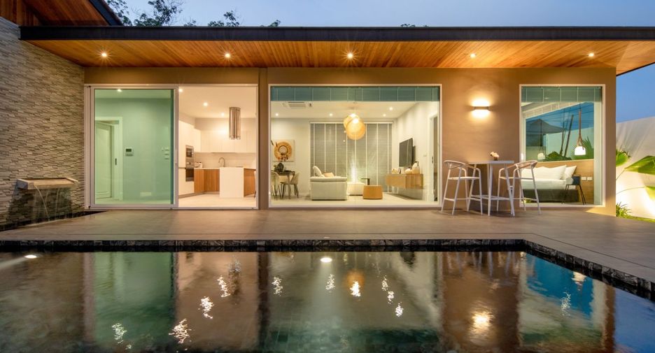 For sale 3 bedrooms villa in Mueang Phuket, Phuket
