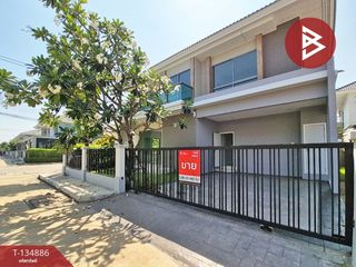 出售 4 卧室 独立屋 在 Mueang Pathum Thani, Pathum Thani