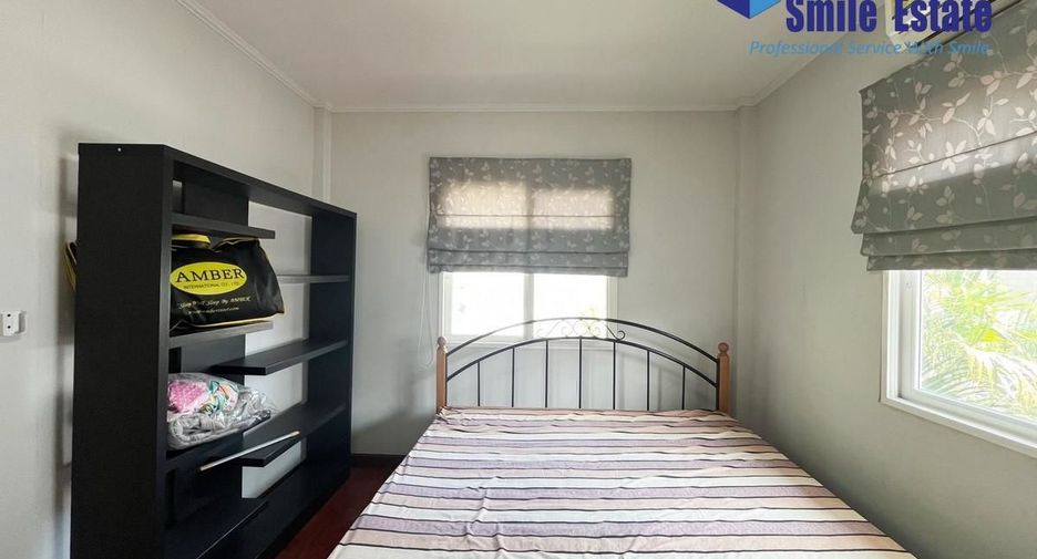Casa en alquiler de 3 habitaciones en Bang Phli, Samut Prakan
