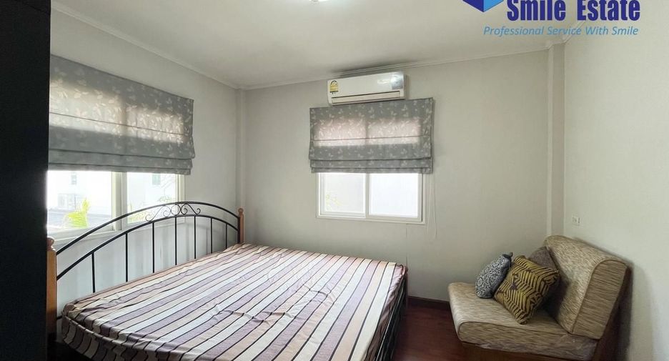 Casa en alquiler de 3 habitaciones en Bang Phli, Samut Prakan