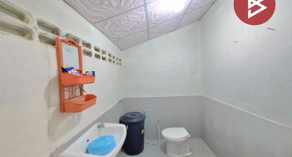 À vendre 2 chambres maison à Si Somdet, Roi Et