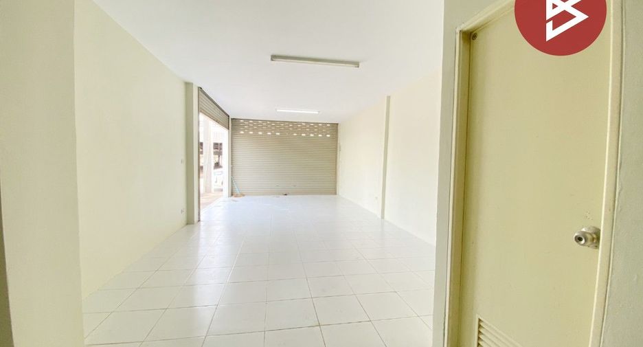 Local comercial en venta de 2 habitaciones en Mueang Khon Kaen, Khon Kaen