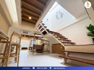 For sale 2 ベッドルーム house in Watthana, Bangkok
