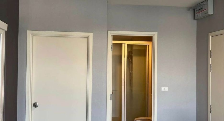 Condo en alquiler de 2 habitaciones en Bang Sue, Bangkok