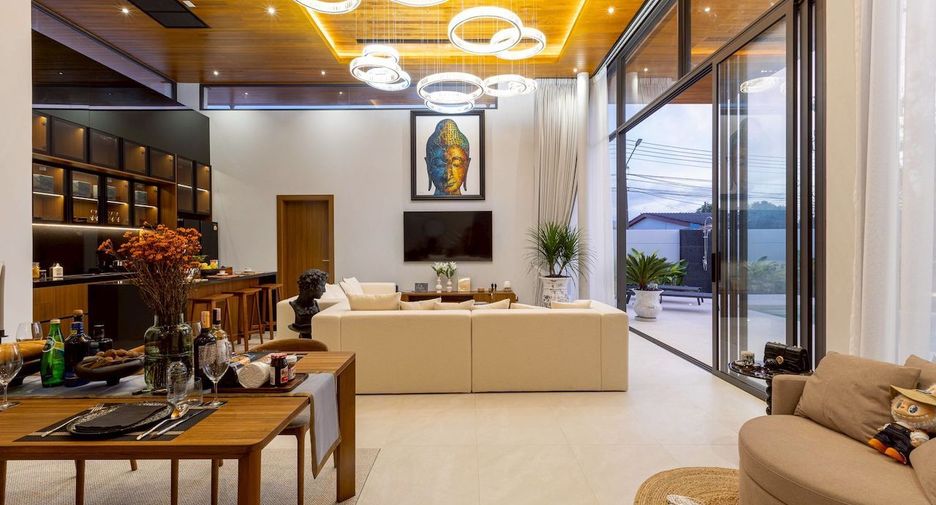 For rent and for sale 3 bedrooms villa in Thalang, Phuket