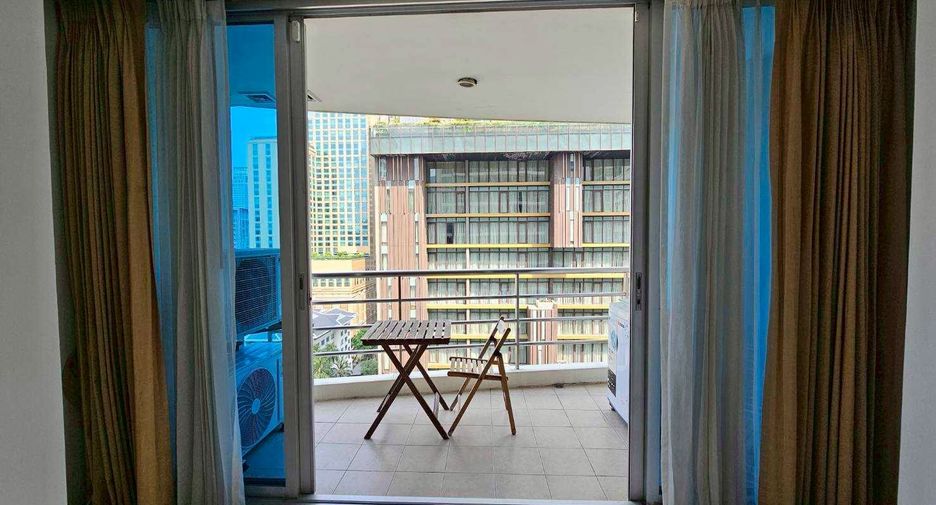 For rent 1 bed condo in Pathum Wan, Bangkok