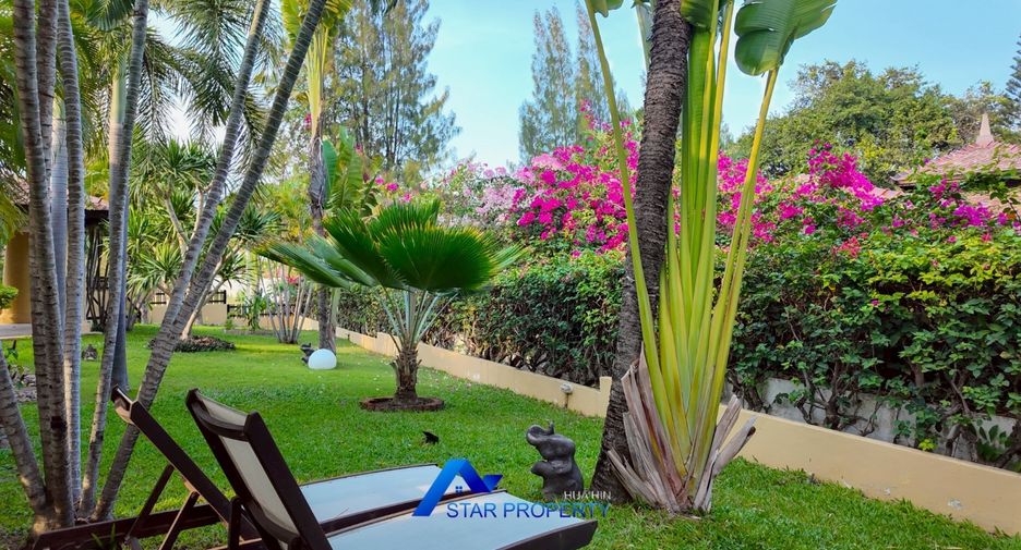 For sale 5 bedrooms villa in Hua Hin, Prachuap Khiri Khan