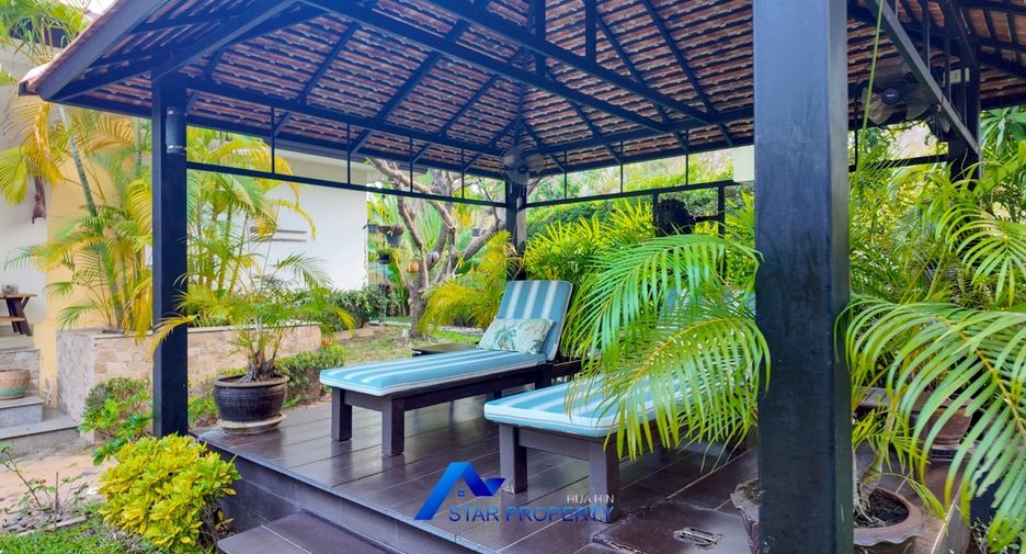 For sale 5 bedrooms villa in Hua Hin, Prachuap Khiri Khan