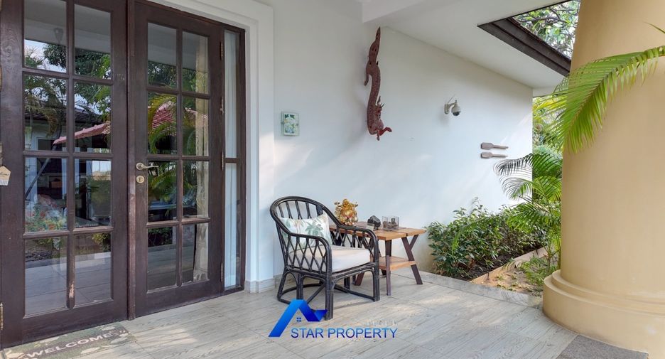 For sale 5 bedrooms villa in Hua Hin, Prachuap Khiri Khan