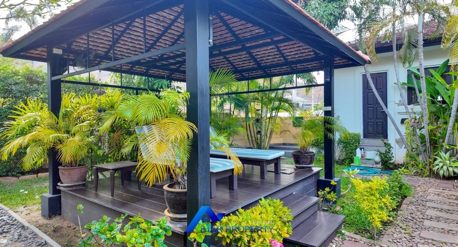 For sale 5 bedrooms villa in Hua Hin, Prachuap Khiri Khan