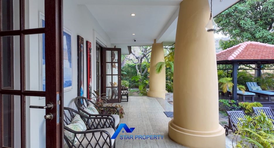 For sale 5 bedrooms villa in Hua Hin, Prachuap Khiri Khan