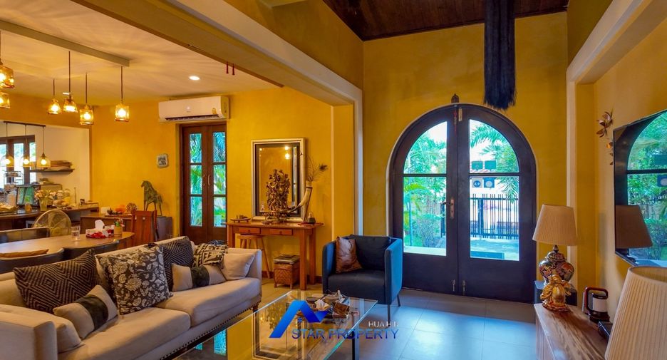 For sale 5 bedrooms villa in Hua Hin, Prachuap Khiri Khan