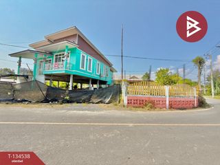 For sale 4 bedrooms house in Mueang Samut Sakhon, Samut Sakhon