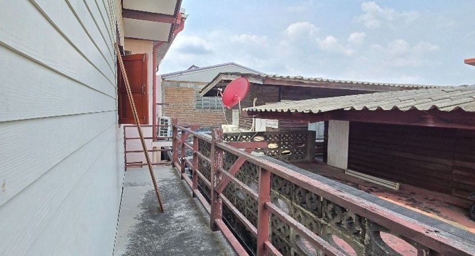 出售 3 卧室 独立屋 在 Mueang Samut Prakan, Samut Prakan