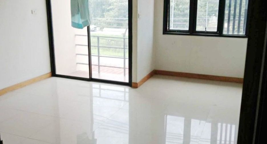 For sale 2 bedrooms retail Space in Mueang Nakhon Si Thammarat, Nakhon Si Thammarat