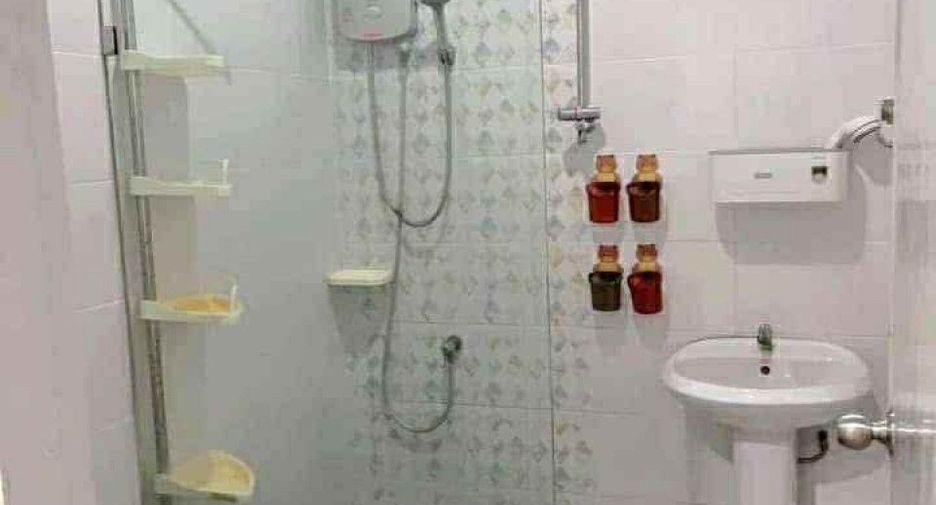 For sale 2 bedrooms retail Space in Pak Phanang, Nakhon Si Thammarat