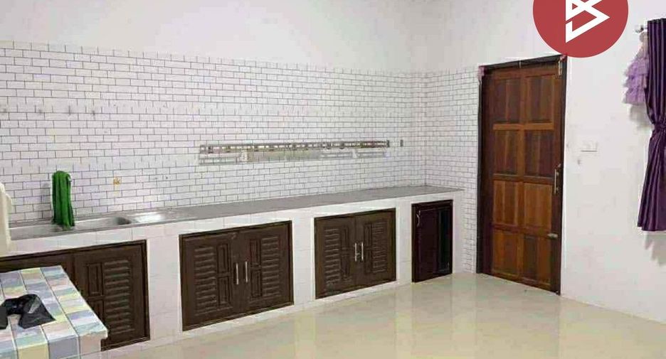 For sale 2 bedrooms retail Space in Pak Phanang, Nakhon Si Thammarat