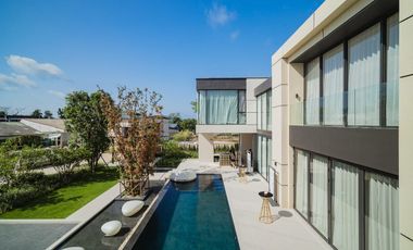 À vendre 4 chambres villa à Mueang Phuket, Phuket