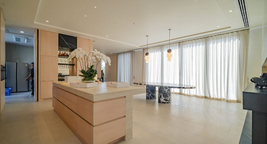 À vendre 4 chambres villa à Mueang Phuket, Phuket
