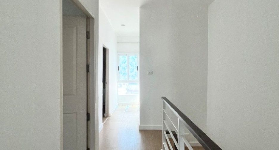 For sale 3 bedrooms townhouse in Mueang Nonthaburi, Nonthaburi