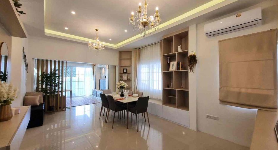 For rent 3 ベッドルーム villa in Bang Lamung, Chonburi