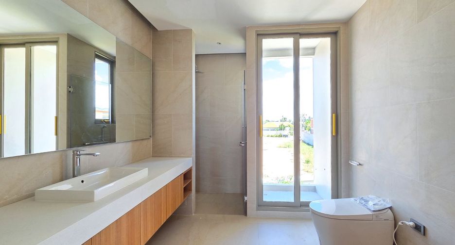 Villa en venta de 4 habitaciones en Thalang, Phuket